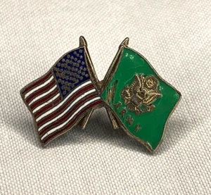 Bandera cruzada militar del ejército de Estados Unidos pequeña insignia prendedor bordes dorados **SIN PARTE POSTERIOR** - Imagen 1 de 5