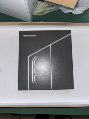 *Nuevo* Samsung Galaxy Z Fold 7 256GB WiFi/para piezas leer descripción Foto 1 de 3