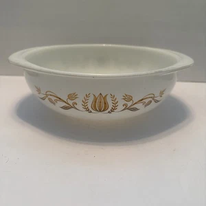 Vintage PYREX 2 Qt Casserole Dish Golden Tulip Gold Flowers White Glass (DR) - Picture 1 of 7