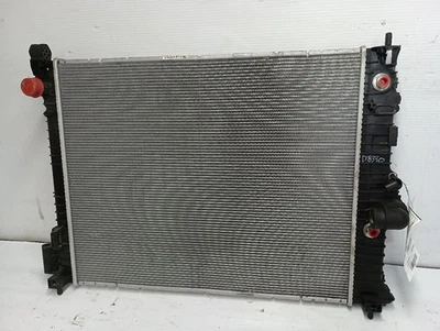 Radiador Chevrolet Trax 2015 1,4 L AT 12095803 Foto 1 de 4