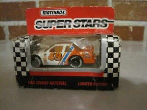 1992 MATCHBOX SUPER STARS #49---1992 GRAND NATIONAL EDIZIONE LIMITATA--NUOVO - Foto 1 di 11