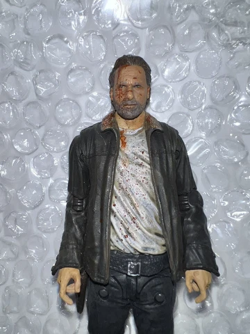 The Walking Dead Rick Grimes Custom Action Figure Andrew Lincoln 5 in McFarlane Cover
