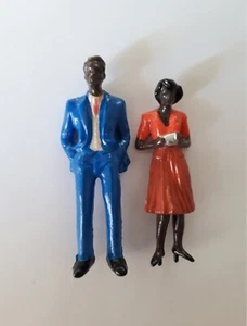 African american 1:30 G Scale couple figure Miniature people mini lover standing - Picture 1 of 3