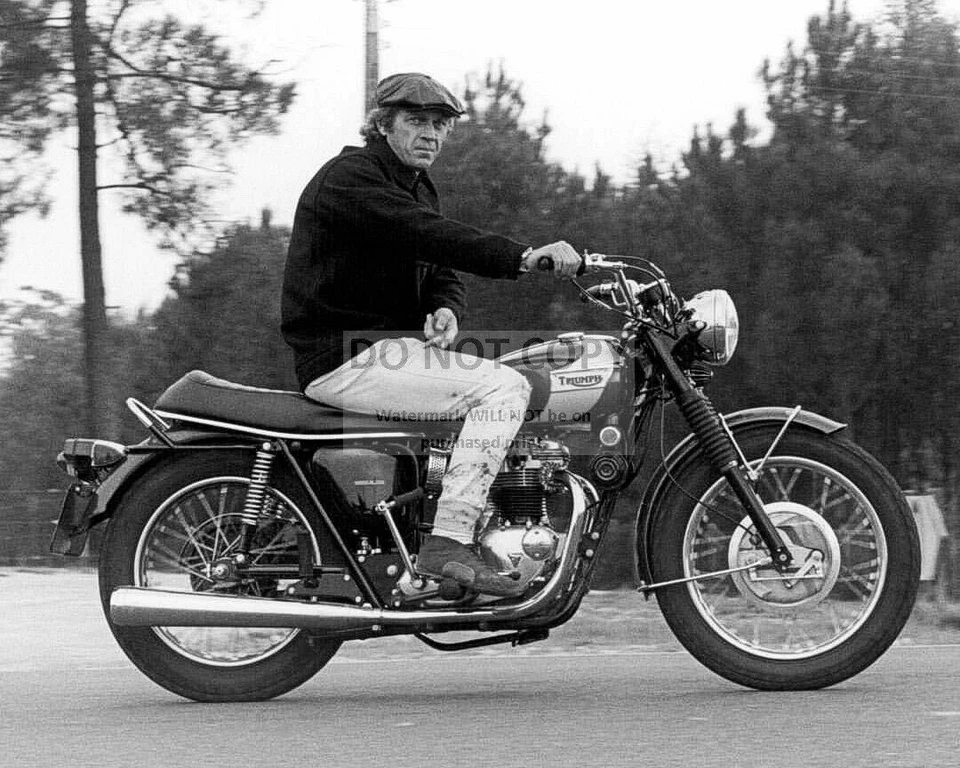 11X14 PHOTO - STEVE McQUEEN RIDING TRIUMPH MOTORCYCLE (LG-092) - Image 1 of 1
