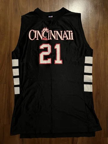 Cincinnati Bearcats Basketball Jersey (James White) Cover