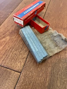 12 pcs. Carborundum USA, 4" x 1/4" sharpening-square stone/Sticks,SE grit - Picture 1 of 2