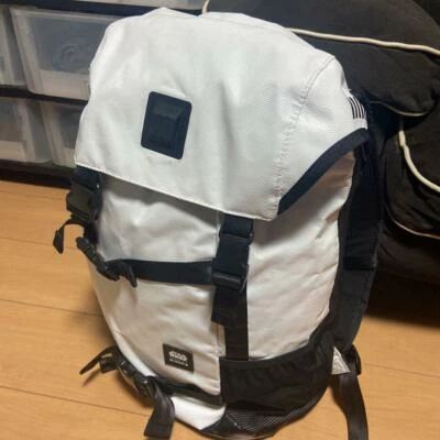 Mochila Nixon x StarWars Landlock Storm Tropper 33L negra x blanca Foto 1 de 4