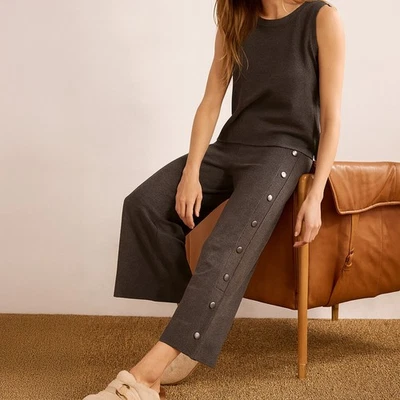 NWT Cabi Fall 2025 Snap Crop, Style 4898, XS-XXL, Free Shipping - Image 1 of 2