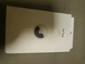 Apple - AirTag (4-Pack) - Silver MX542LL/A Brand New Sealed Free Shipping - Picture 1 of 3