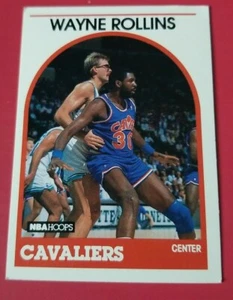 Tarjeta 1989-90 NBA Hoops #2 Wayne Rollins Cleveland Cavaliers - Imagen 1 de 2