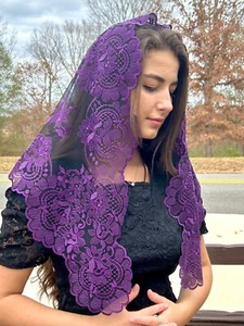 Spanish Style veils and mantillas church latin Mass Tridentine  sewn in clips - Picture 1 of 65