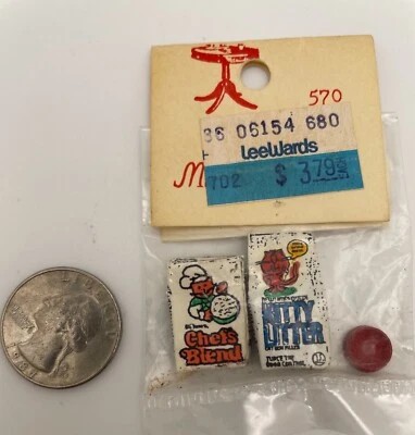 Vtg Dollhouse Miniature Pet lot Catfood Food Bowl Dish Chefs Blend Kitty Litter - Image 1 of 4