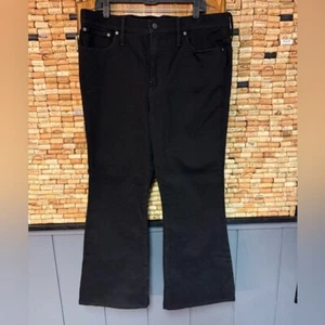 Madewell “the vintage perfect flare” black denim jean size 33 - Picture 1 of 6