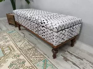 Handmade ottoman bench, Upholstered bench, Bedroom bench, Storage ottoman - Picture 1 of 5