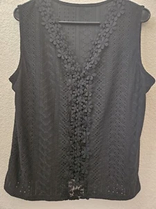 Schlank schwarzes Top Spitze passt M bis L - Bild 1 von 2