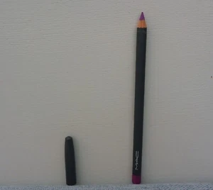 MAC Lip Pencil Lip Liner, Shade: Heroine, 1.45g / 0.05oz, Brand New! - Picture 1 of 4
