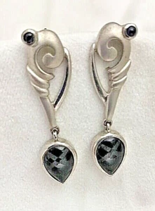 Sterling Silver .925 4mm Sapphire Cabs Pear Shape Onyx 1/2" x 2" Dangle Earrings - Picture 1 of 7