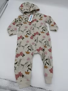 NWT Carter’s 12 Months Girls One Piece Sleeper - Picture 1 of 2