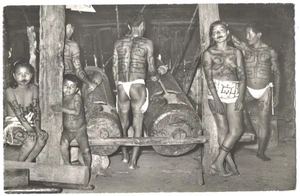 TATTOO RPPC -  Bara NATIVE INDIANS Rio Ampayaco PERU ca1950 - Picture 1 of 2