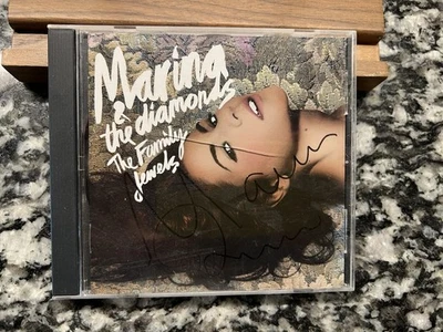 Marina And The Diamonds - The Family Jewels Signed Autographed Cd - Imagem 1 de 3
