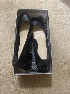Rockport Black Pheadra Pump Leather Low/Med Heel 7.5 Shoes - Picture 1 of 8