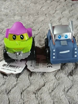 Jazwares Hasbro Marvel Lil’ Chuck & Friends Thor, y vehículo Duende Verde, coches Foto 1 de 4