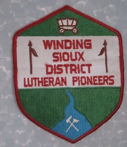 Parche Winding Sioux District Lutheran Pioneers - vintage - 5" x 6 1/2" - Imagen 1 de 1