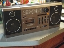 GRUNDIG RR-3500 RADIO BOOMBOX
