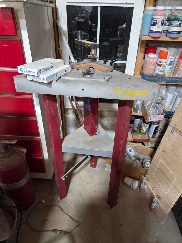 CASSESE CS 88 UNDERPINNER Foot Operated PICTURE FRAME MOLDINGS - Image 1 of 4