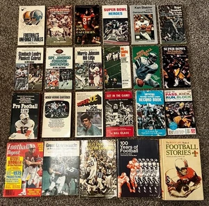 Konvolut 23 Vintage Football & NFL Bücher Stabler, Namath, Csonka usw. - Bild 1 von 10