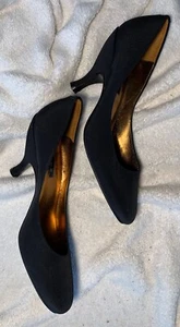 ZAPATOS DE BOMBA DE CUERO NEGRO HYPE DE COLECCIÓN Talla 8#M 3"" Talón Suela de cuero Estilo Elliot - Imagen 1 de 12