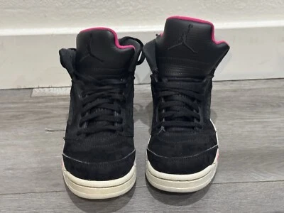 Air Jordan 5 Retro Negro Rosa Tenis de Baloncesto Zapatos Atléticos Talla 2Y Foto 1 de 4