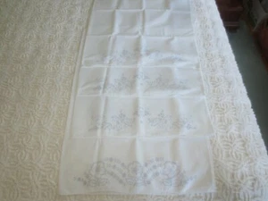 4 Stamped MORNING GLORY & DOGWOOD Merrowed-Edge PILLOWCASES - 20" x 28 1/2" ea. - Picture 1 of 6