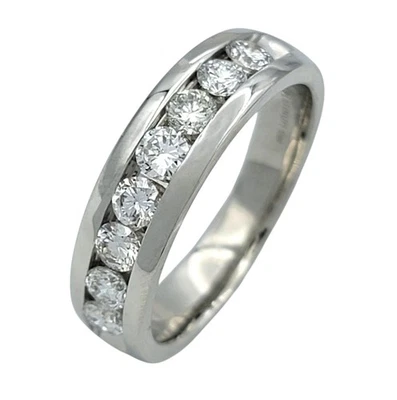 Anillo banda semieternidad diamante redondo conjunto canal en platino Foto 1 de 4