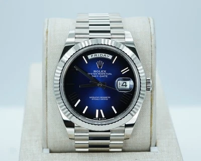 Rolex 228239 DÍA FECHA 40 ORO BLANCO AZUL OMBRE ESFERA ROMANA 2025 JUEGO COMPLETO Foto 1 de 4
