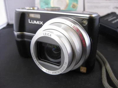Panasonic LUMIX DMC-TZ60 Black Digital Camera with Charger & 2 Batteries TESTED - Image 1 of 4