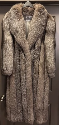 Autêntico Casaco de Pele de Raposa Prata Feminino Comprimento Médio Pele Real Vintage Chique - Imagem 1 de 4