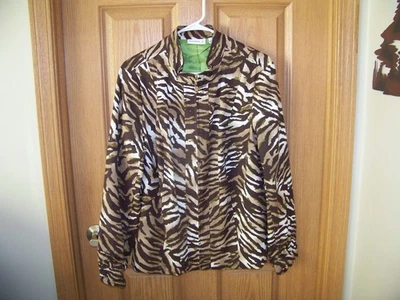 Nuevo sin etiquetas Chaqueta Blazer Para Mujer Susan Graver Estampado Animal Top Grande Forrado Puños Acanalados Foto 1 de 4