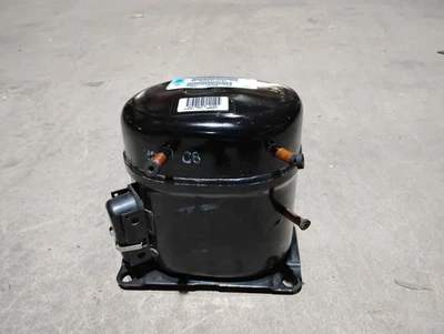 Tecumseh 1/2 HP Reciprocating Compressor AK159AT-032-N4 AKA9434AXA    ~UNUSED~ - Image 1 of 4