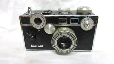 CÁMARA ARGUS C3 VINTAGE AÑOS 50 ¡FUNCIONA!! Foto 1 de 3