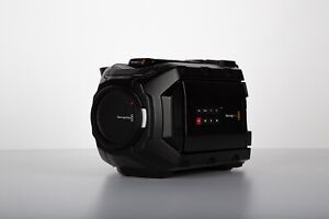 Blackmagic Design - URSA Mini 4K PL  + Zubehörpaket