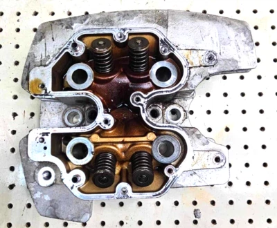 Задняя головка блока цилиндров двигателя 1999-2003 Yamaha XV1600 Road Star 4WM-11101-00-00 - Изображение 1 из 4