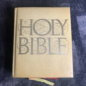Holy Bible Family Heritage Edition Illustrated King James KJV World Publishing - Picture 1 of 24
