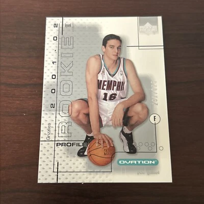 2001-02 Upper Deck Ovation /625 Pau Gasol (profile) #92 RC Rookie - Image 1 of 2