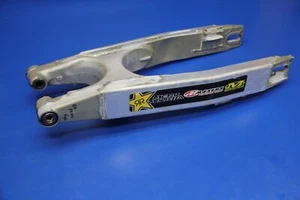 2000 99-02 KX250 KX 250 Swingarm Rear Arm Suspension Fork Back Cushion Lever - Bild 1 von 17