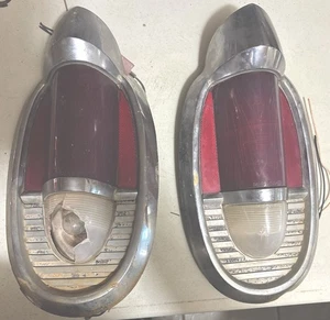 Conjunto de luces traseras Mercury Monterey Montclair 1956 par de piezas o coche pátina - Imagen 1 de 4