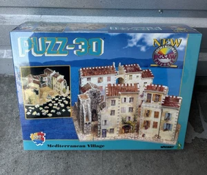 VINTAGE FAC SEALED Puzz 3D Mediterranean Village 880 Pieces Puzzle by Wrebbit - Picture 1 of 6