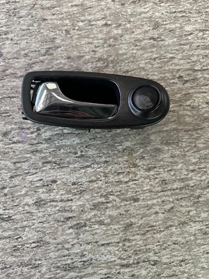 MANECILLA INTERIOR DE PUERTA CHEVROLET REF 96548092 - Imagen 1 de 3