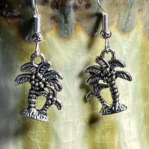 Silver Tone French Hook Etched Island Palm Trees Dangle Earrings. Ocean. S589 - Picture 1 of 3