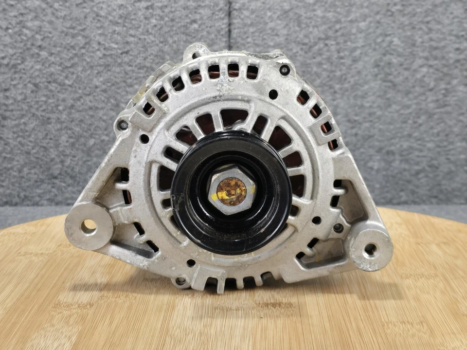 Alternador Carquest Remanufacturado para Nissan Frontier 99-02 Xterra 00-02 80 Amp Foto 1 de 4